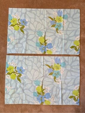 Vintage Burlington House Gold Star Floral Light Blue & Lime Pillowcases